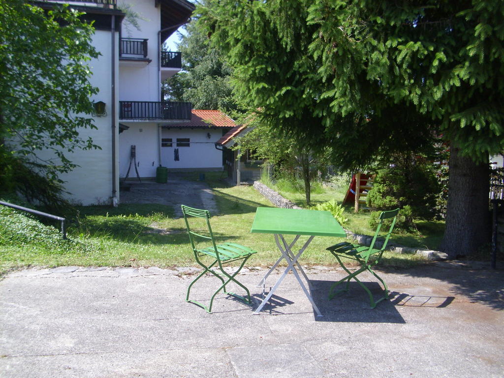 Hike 'N Bike Base Apartment Бад Колгруб Стая снимка
